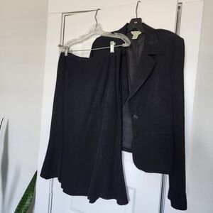 Elegant Black Skirt